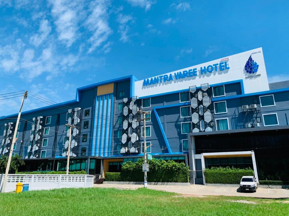 Mantra Varee Hotel Khon Kaen Exteriör bild