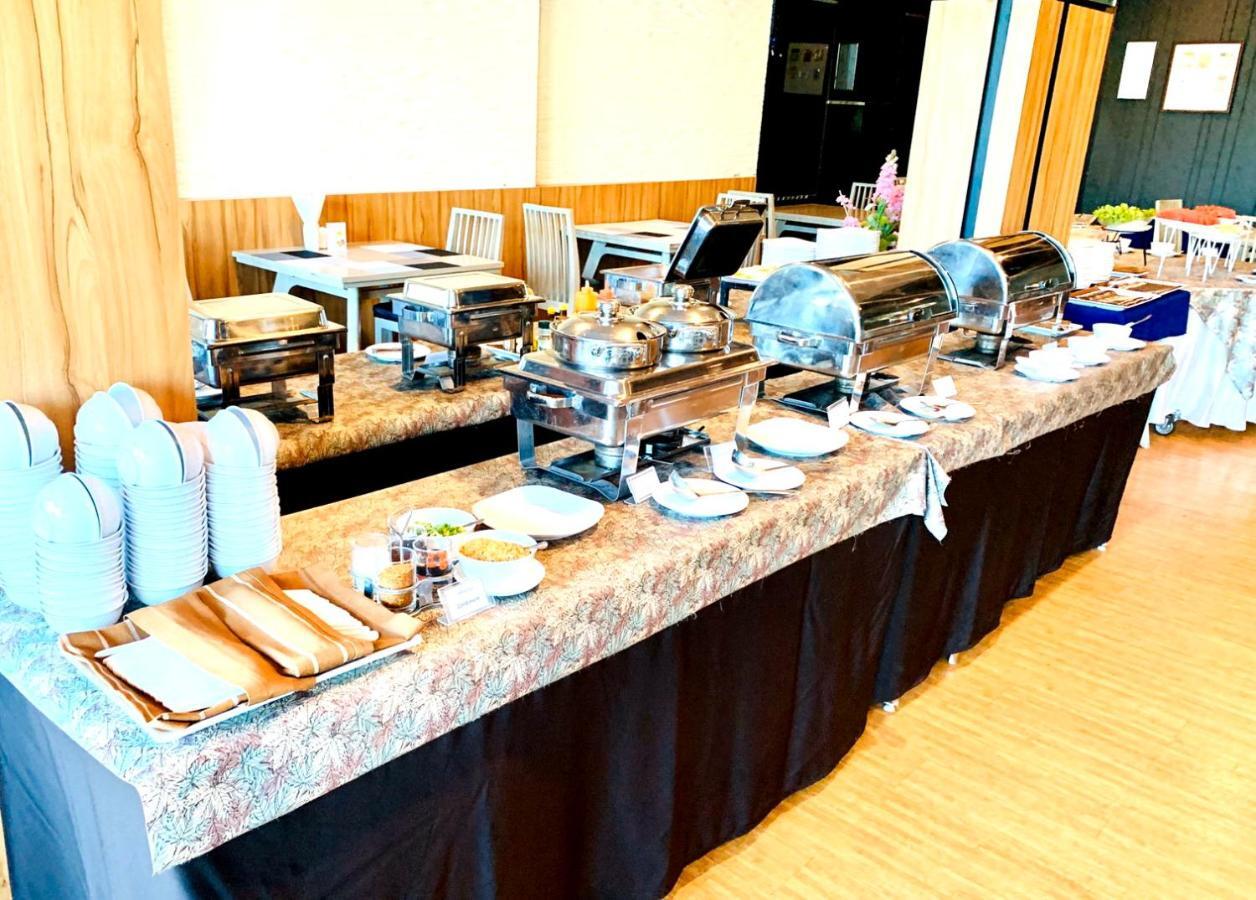 Mantra Varee Hotel Khon Kaen Exteriör bild