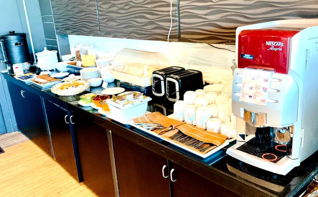 Mantra Varee Hotel Khon Kaen Exteriör bild